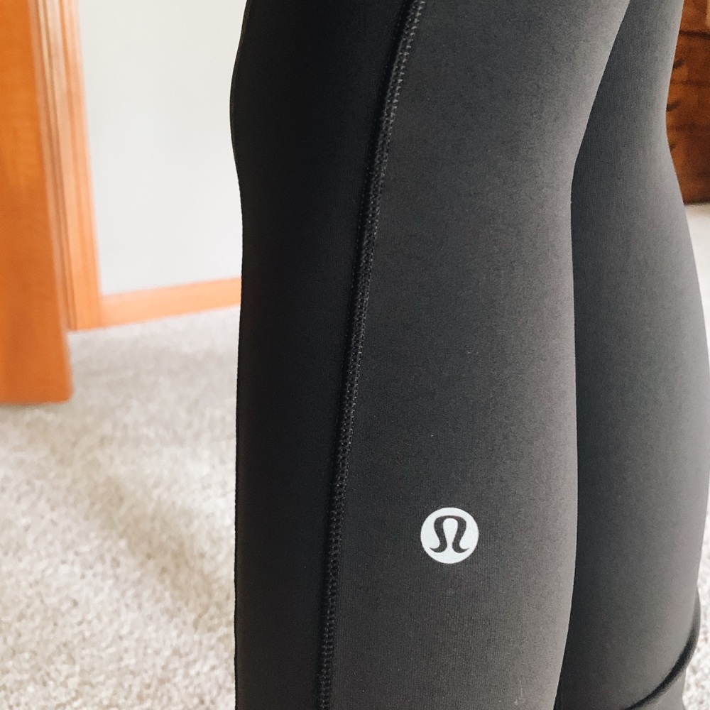 Lululemon Speed Up Tight 25” size 2 black